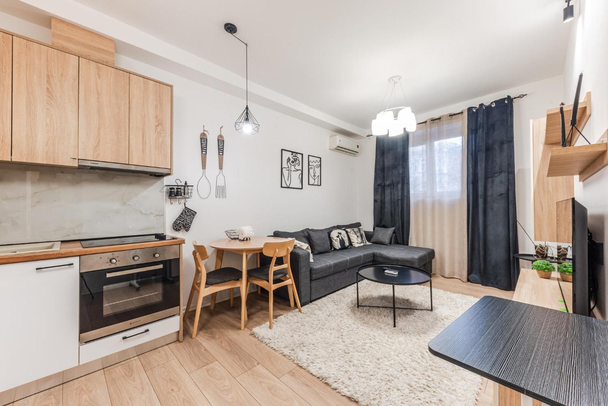 טיראנה Noir Apartment By Kondo Stays מראה חיצוני תמונה